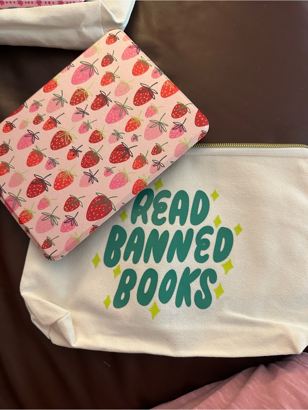 Pink Strawberry Print Tablet Sleeve - Unbranded